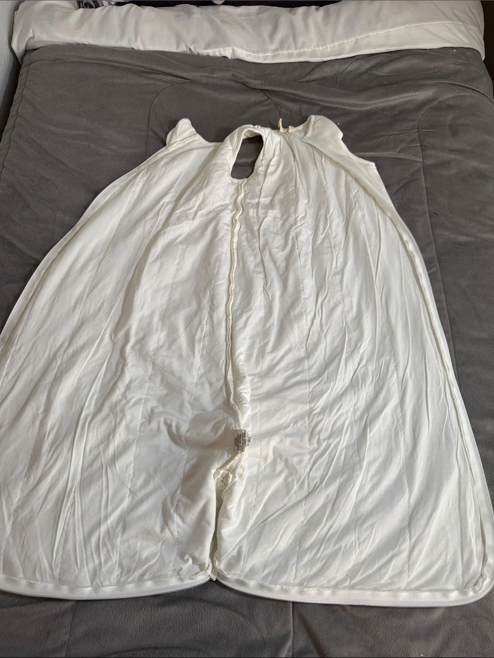 Kyte BABY Sleeveless off white Maxi thick warm & cozy Sleep Sack 6-18 mo unisex